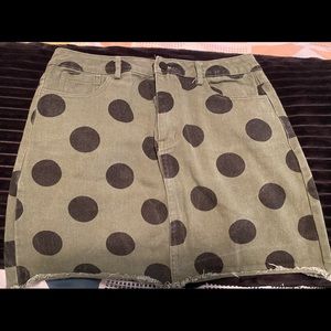 Spotted denim skirt